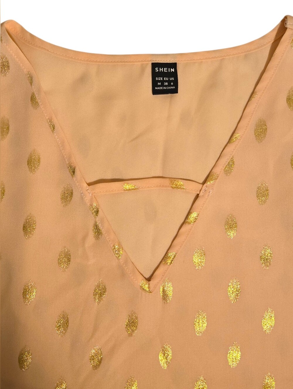 SHEIN Peach V-Neck Top with Gold Foil Dots Size M - Picture 2 of 4